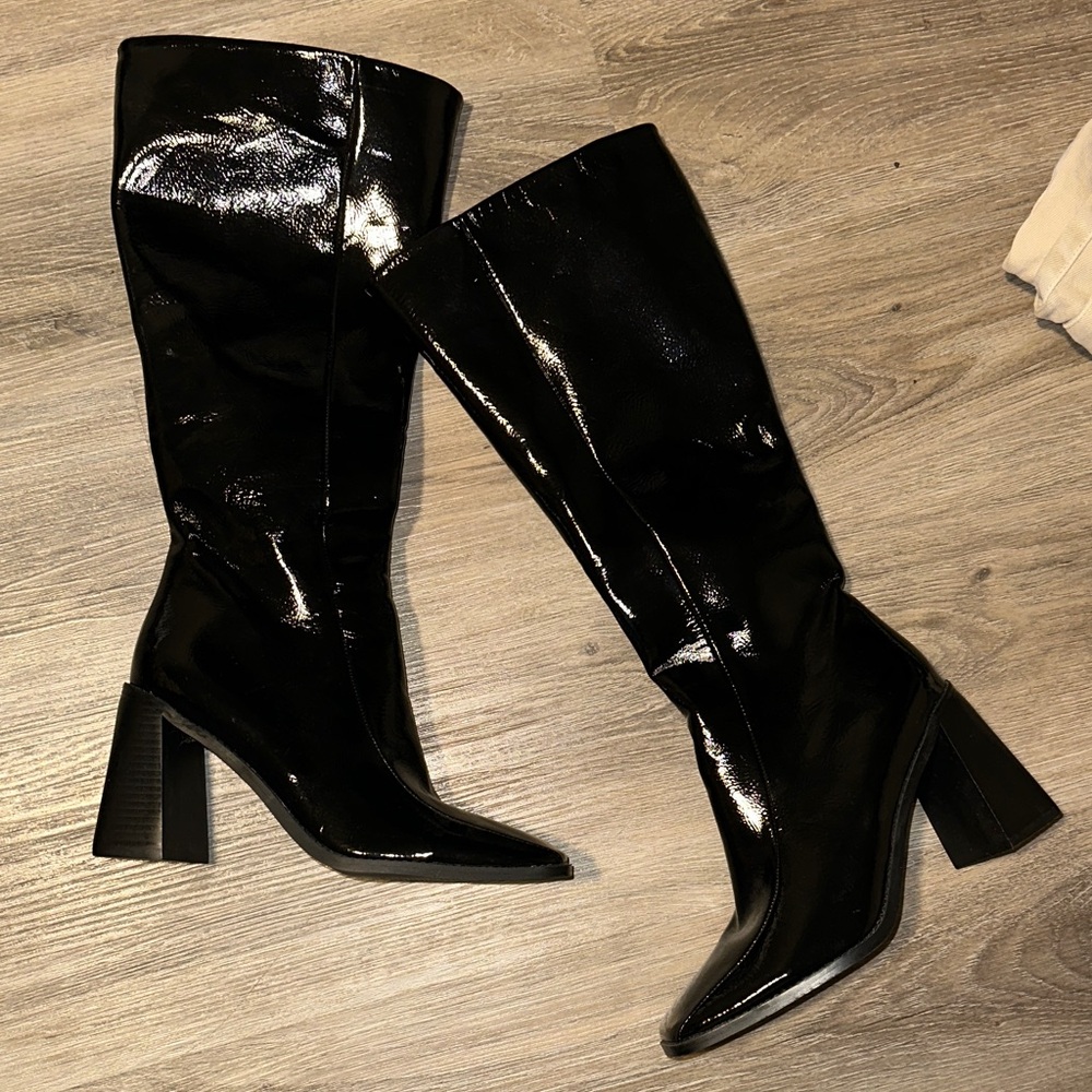 Black boots